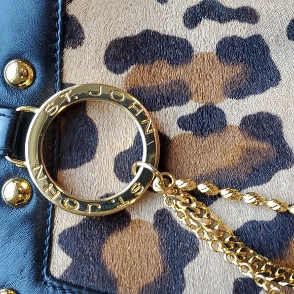 St. John Gold Chain Studded Leopard PonyHair Leather Shoulder Bag Purse Like New - Picture 4 of 14